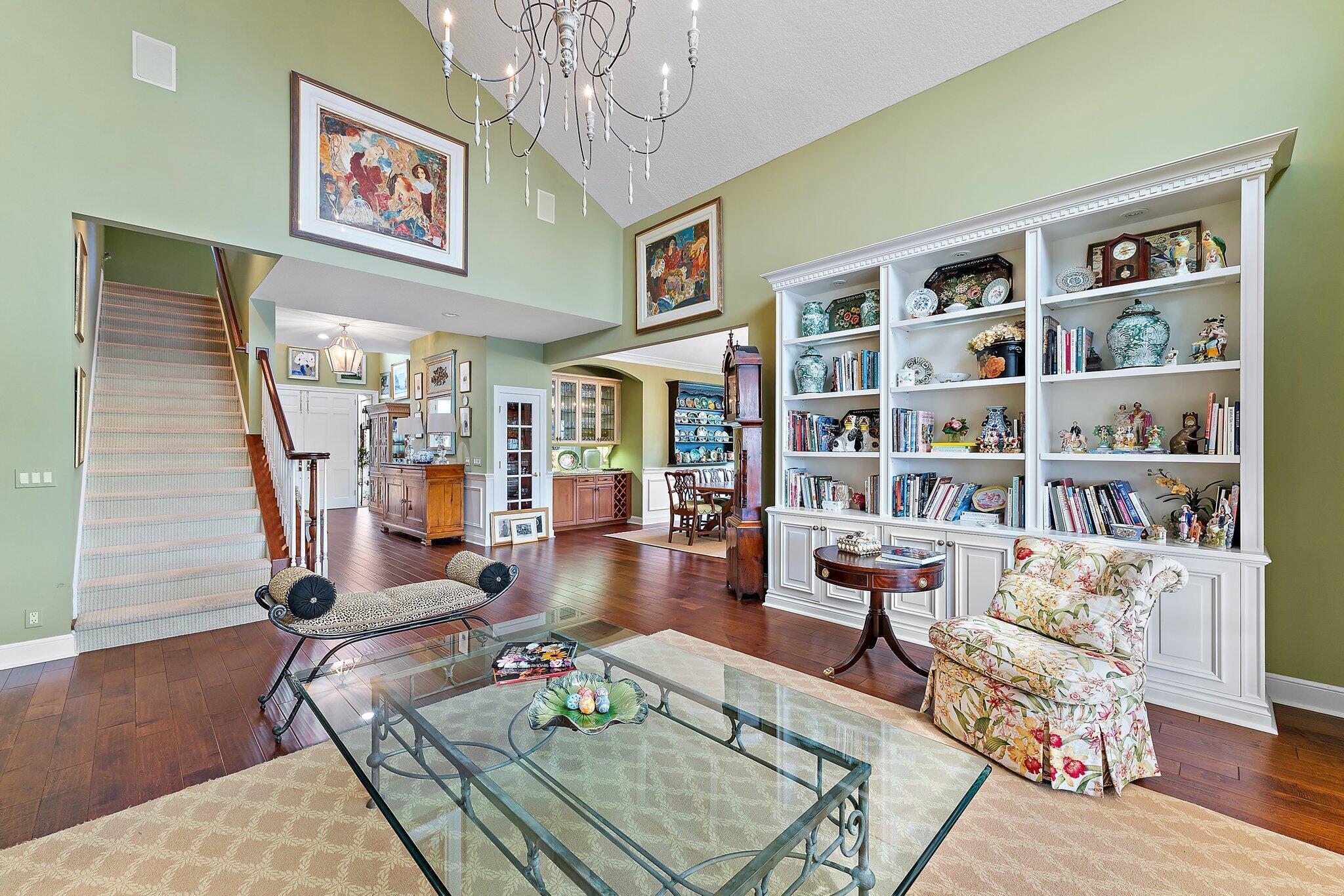 SOUTHERN CAY AT JONATHANS - Residential