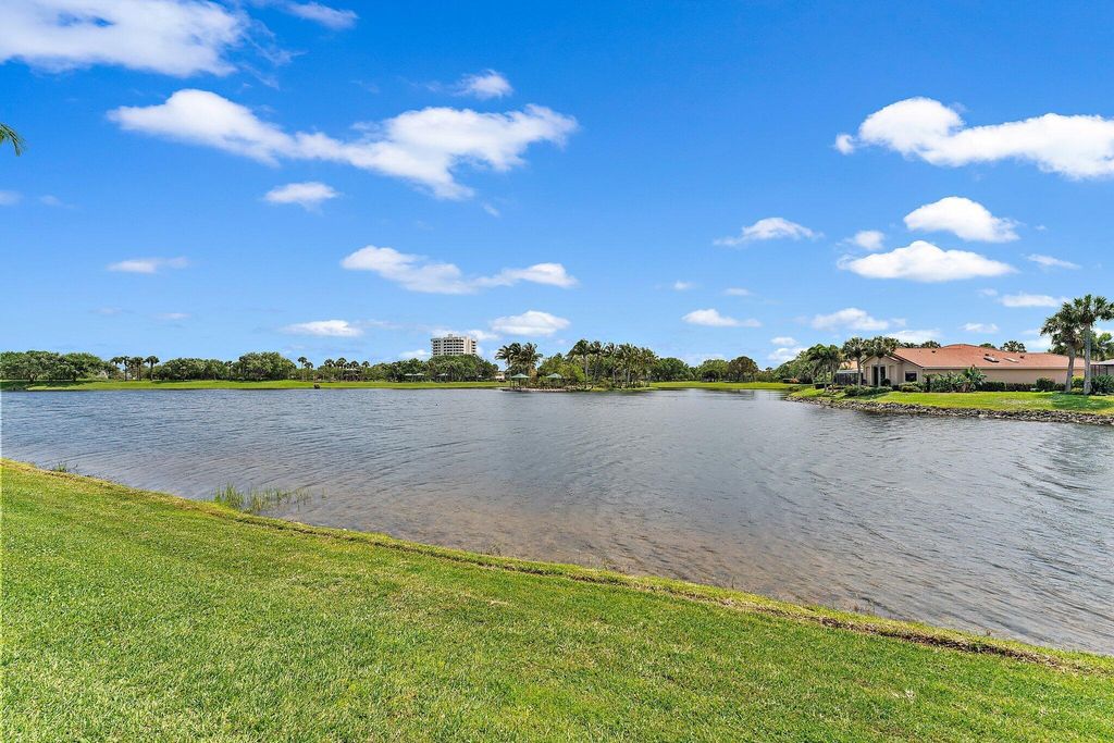 Photo of 3452 Southern Cay Drive, Jupiter, FL 33477 (MLS # R10972333)