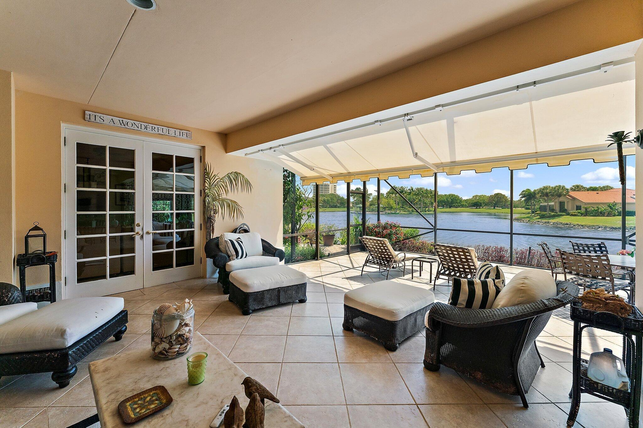 SOUTHERN CAY AT JONATHANS - Residential