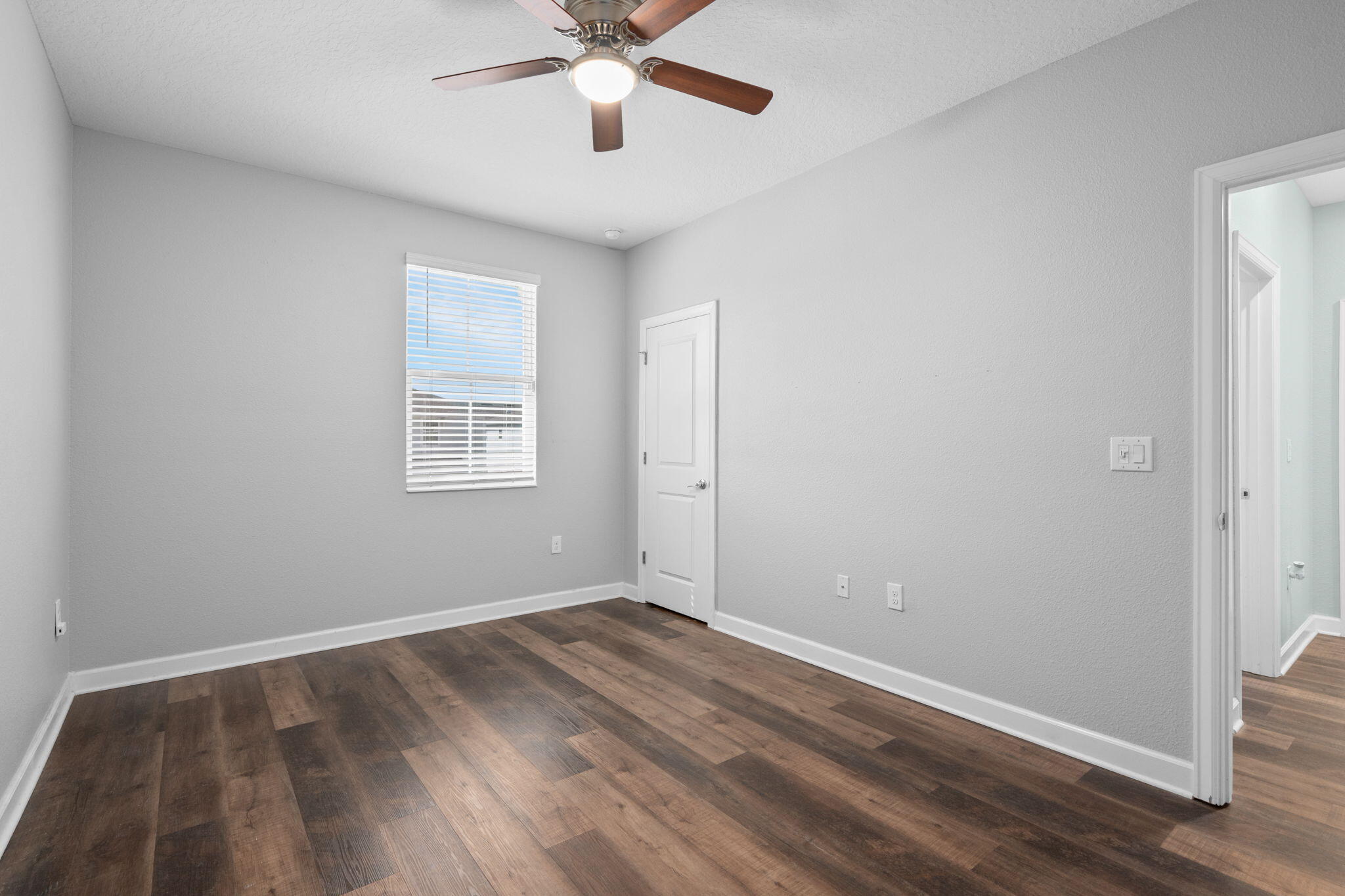 STOREY LAKE TRACT K - Residential