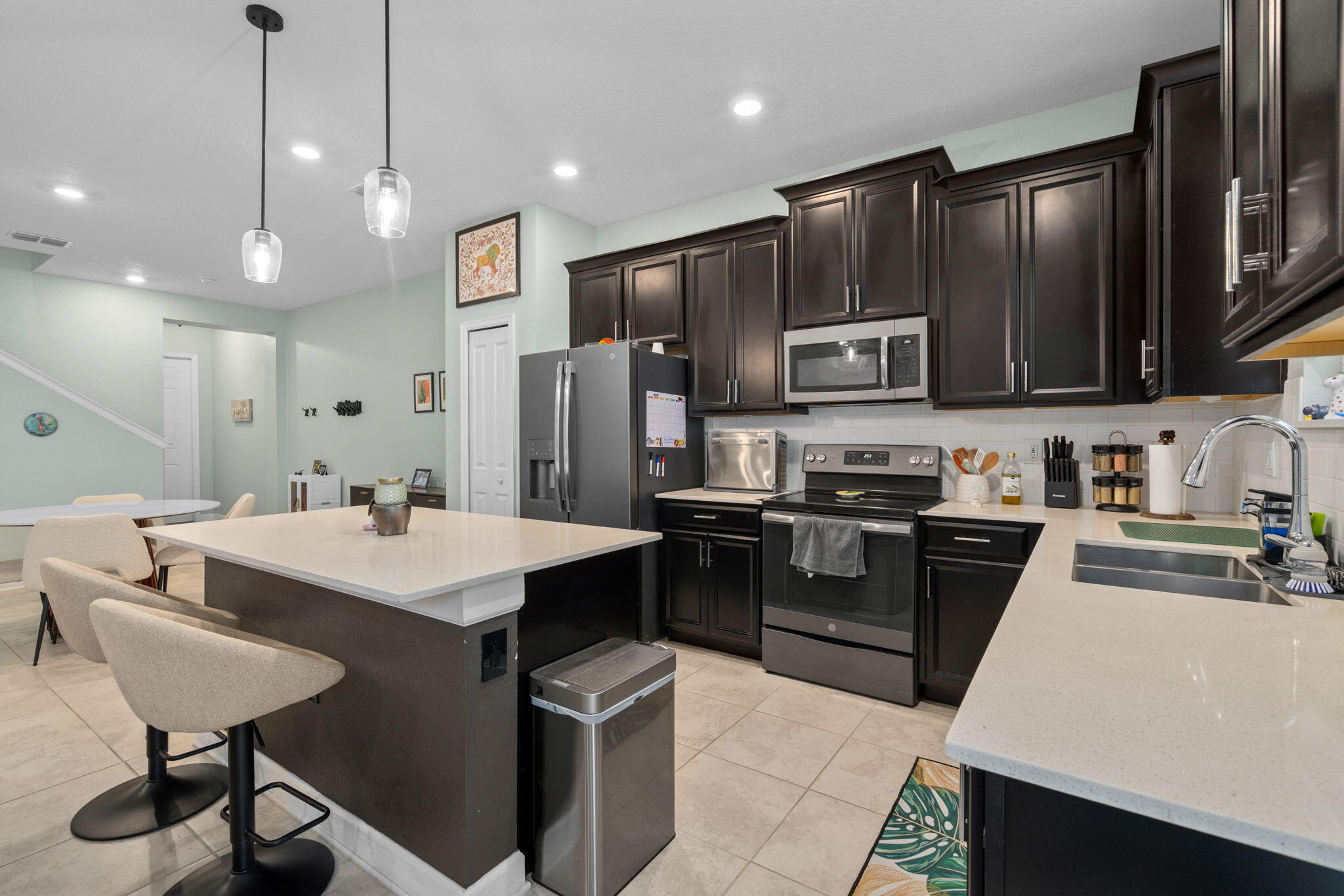 STOREY LAKE TRACT K - Residential