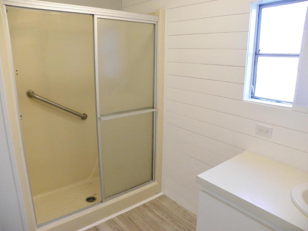 Tropical Isles - Residential