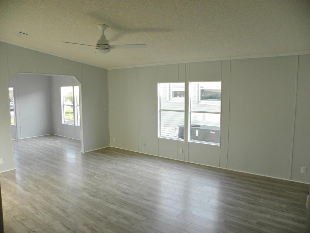 Tropical Isles - Residential