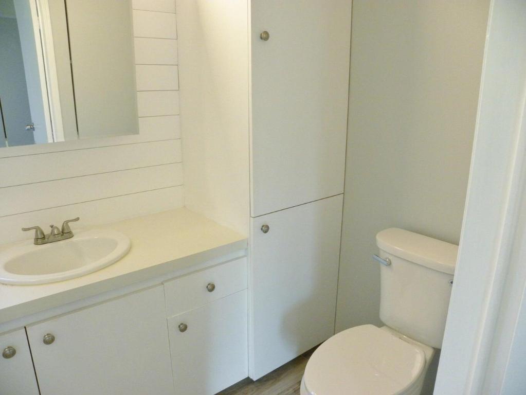 Tropical Isles - Residential