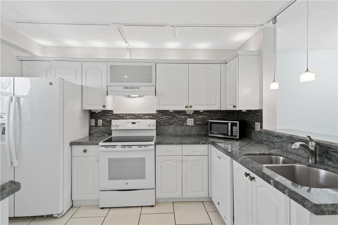 Bonaire at Woodmont #5 - Residential