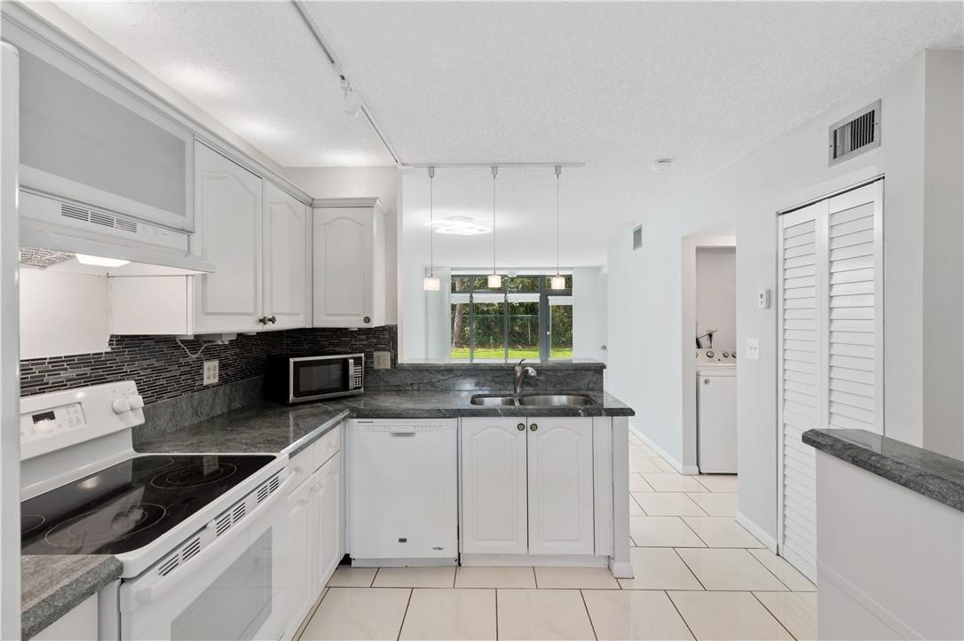 Bonaire at Woodmont #5 - Residential