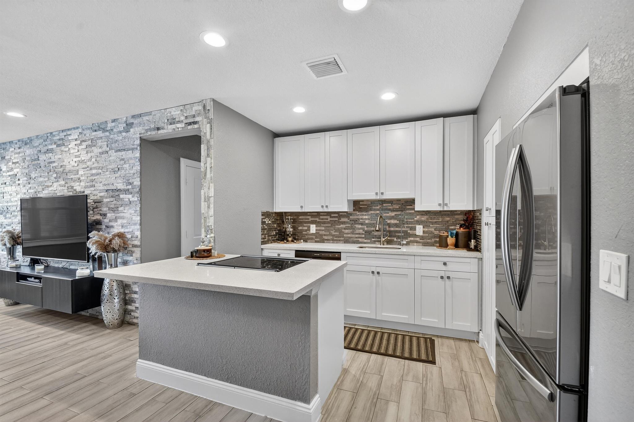 NORTHMORE ADD - Residential