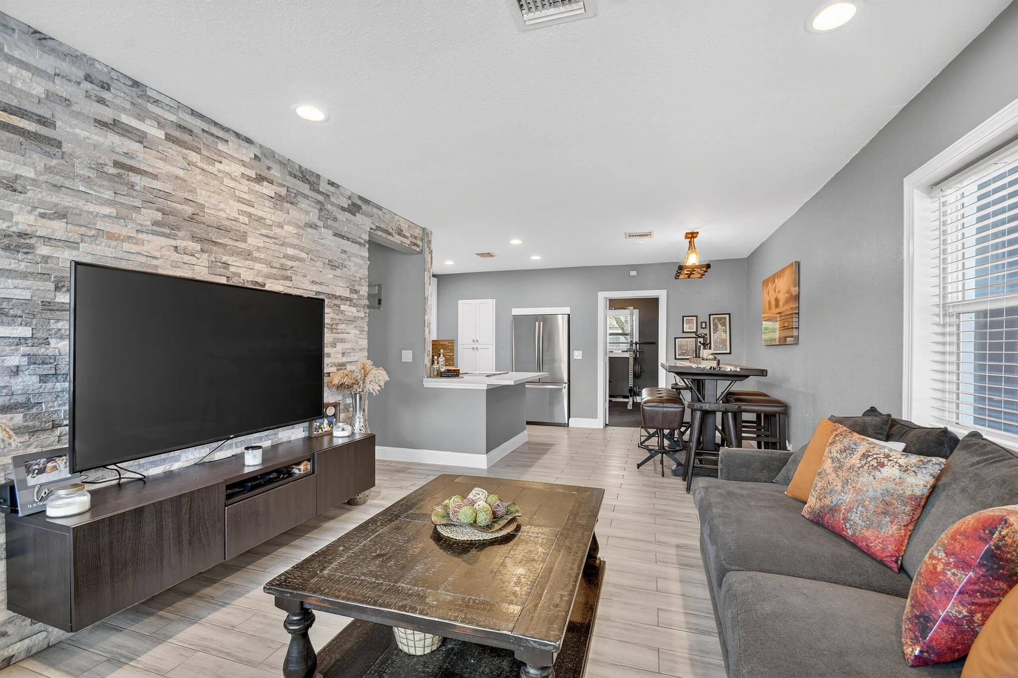 NORTHMORE ADD - Residential