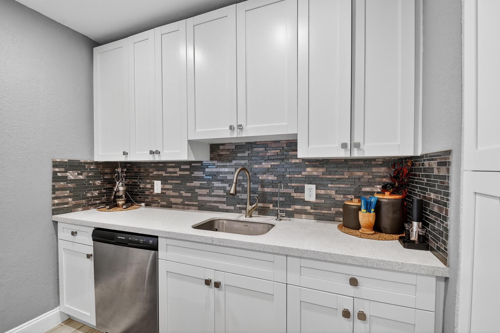 NORTHMORE ADD - Residential