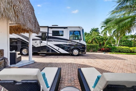 Tiny photo for 381 Sundial Circle #381, Margate, FL 33068 (MLS # B26088703)