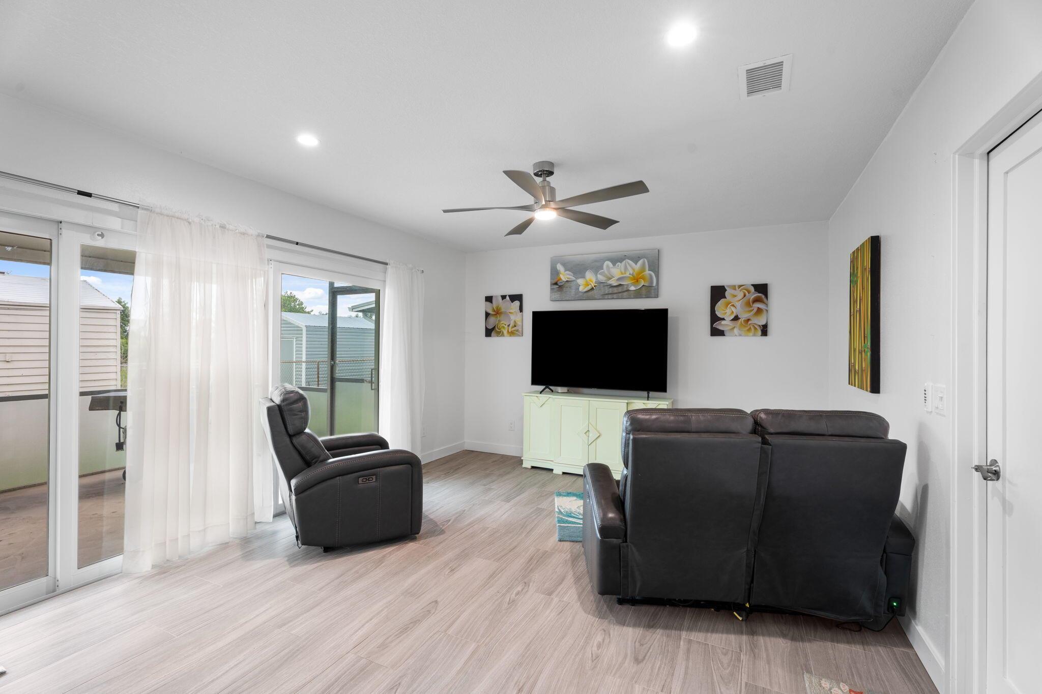 PORT ST LUCIE SECTION 18 - Residential