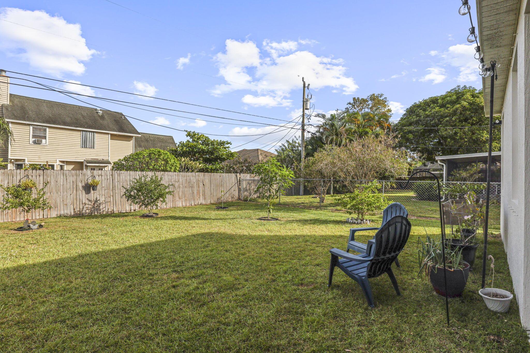 PORT ST LUCIE SECTION 33 - Residential