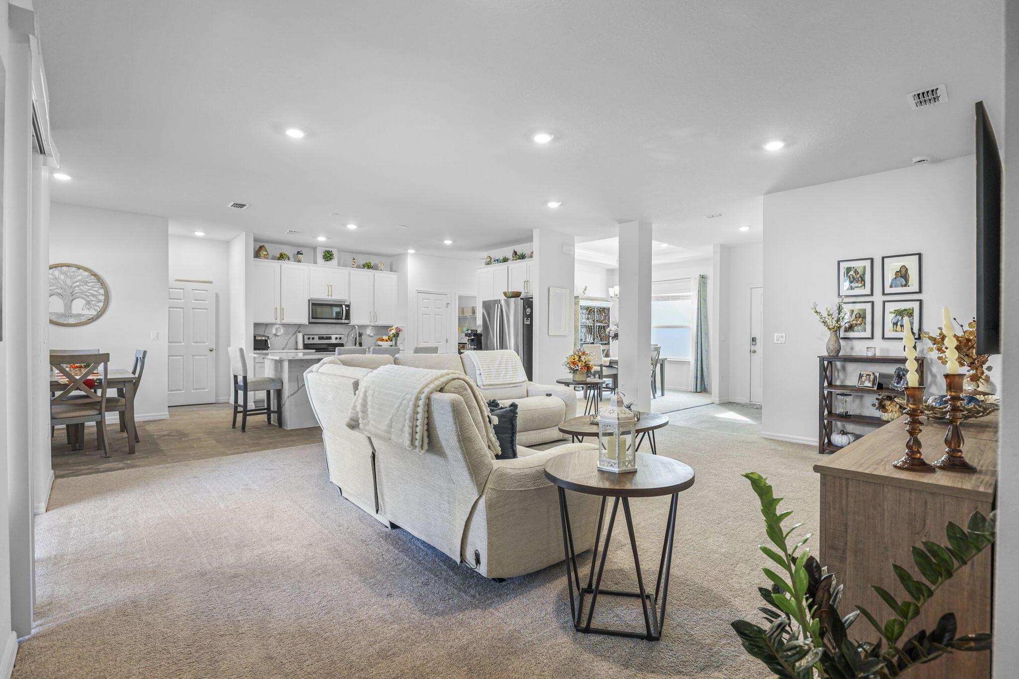 PORT ST LUCIE SECTION 33 - Residential