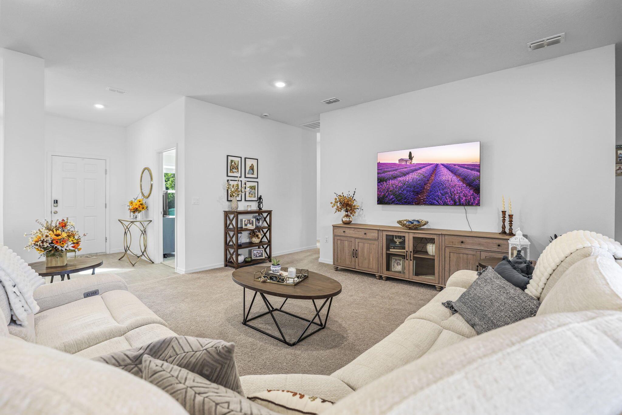 PORT ST LUCIE SECTION 33 - Residential