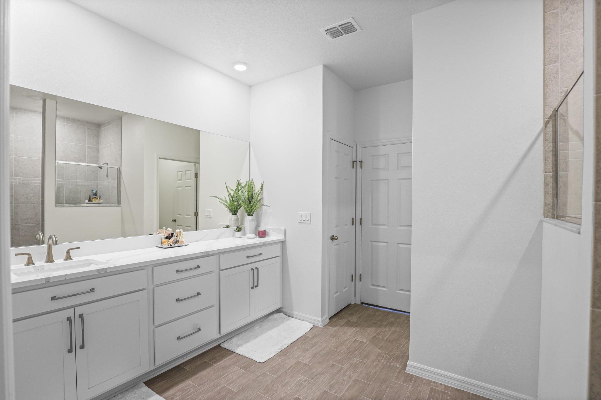 PORT ST LUCIE SECTION 33 - Residential