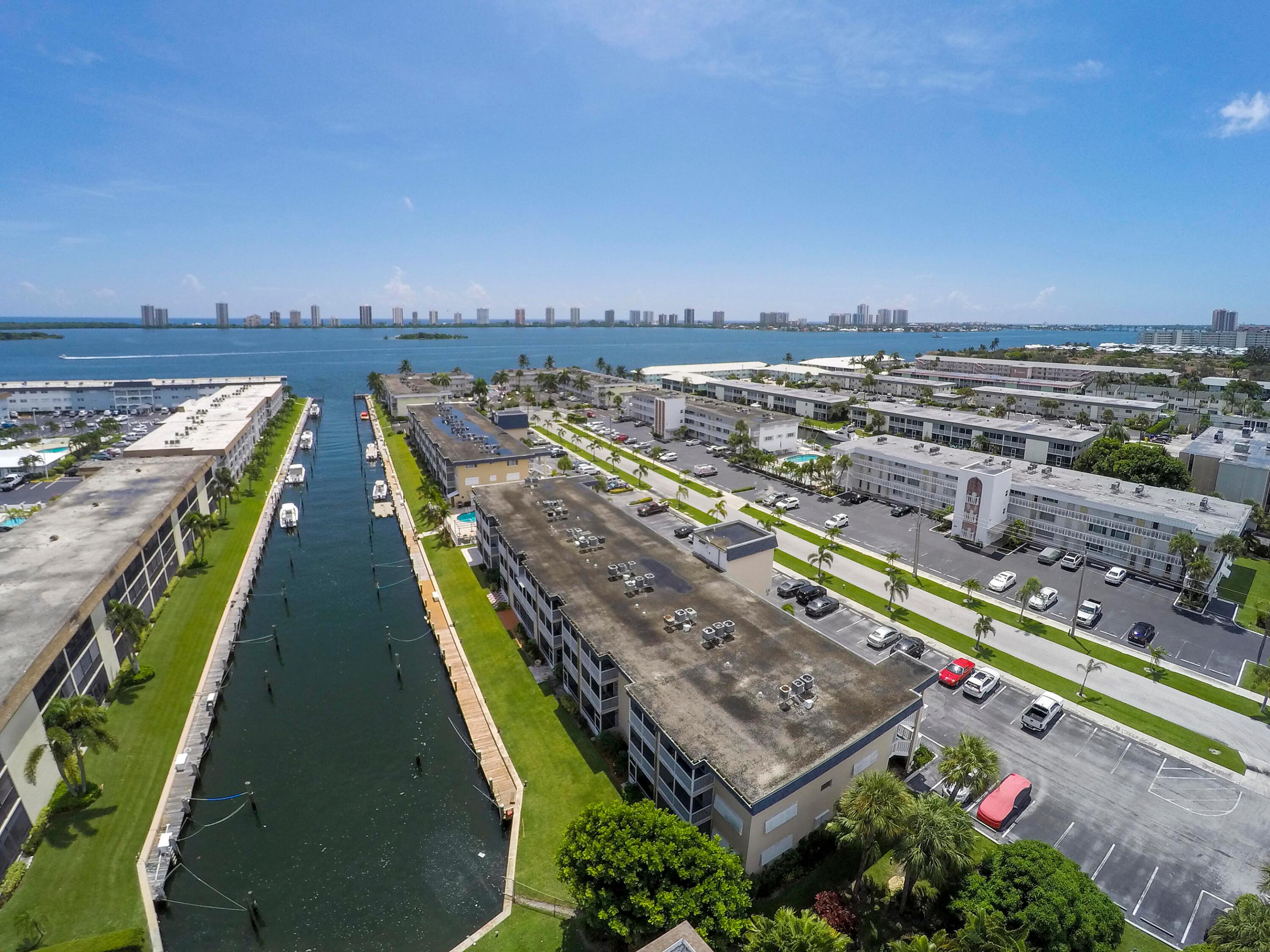 LAKE COLONY APTS THREE INC - Residential Lease