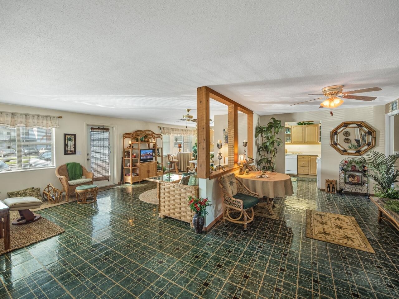 LAKE COLONY APTS THREE INC - Residential Lease