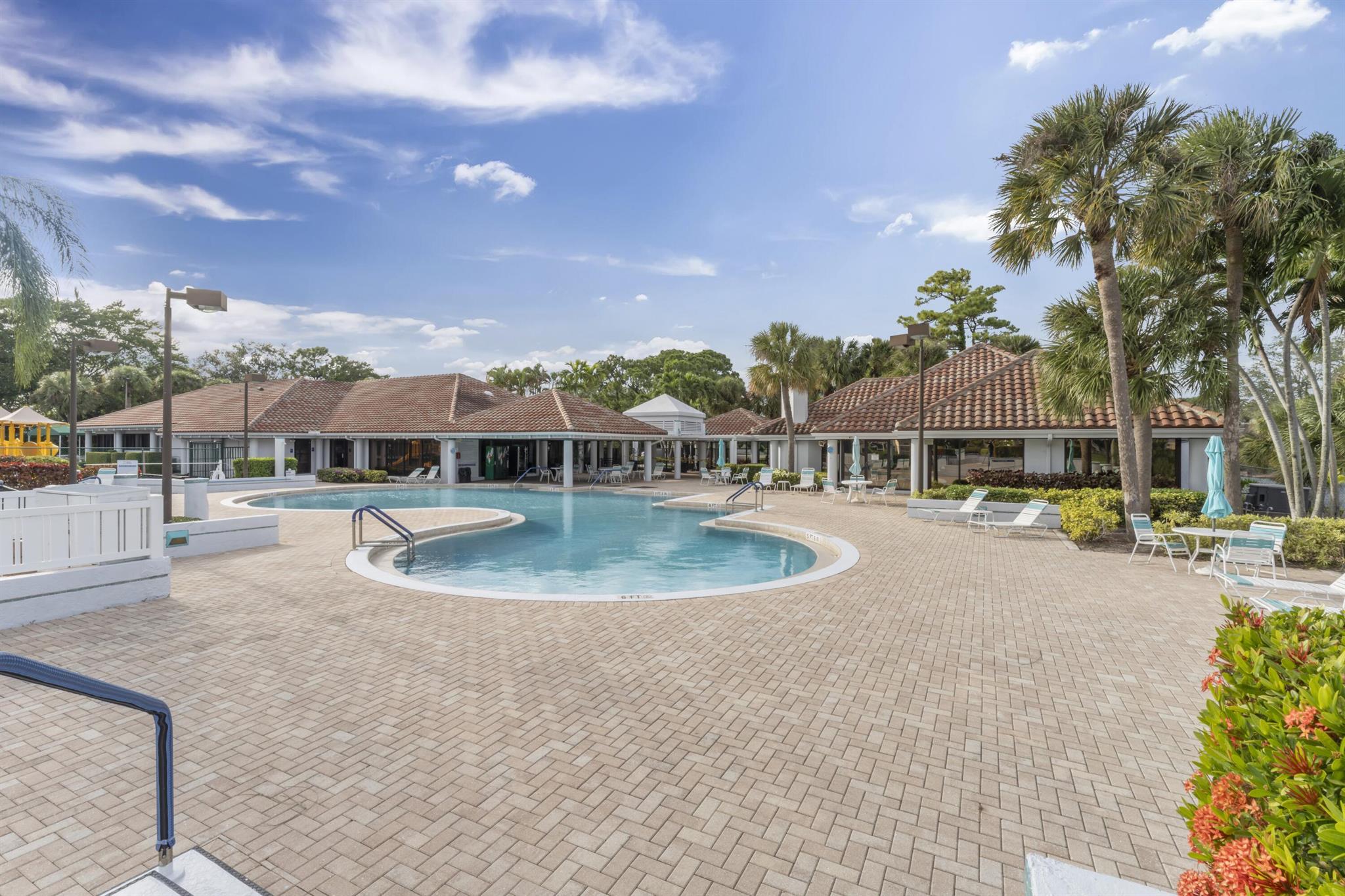 RIVER BRIDGE PAR 4A - Residential