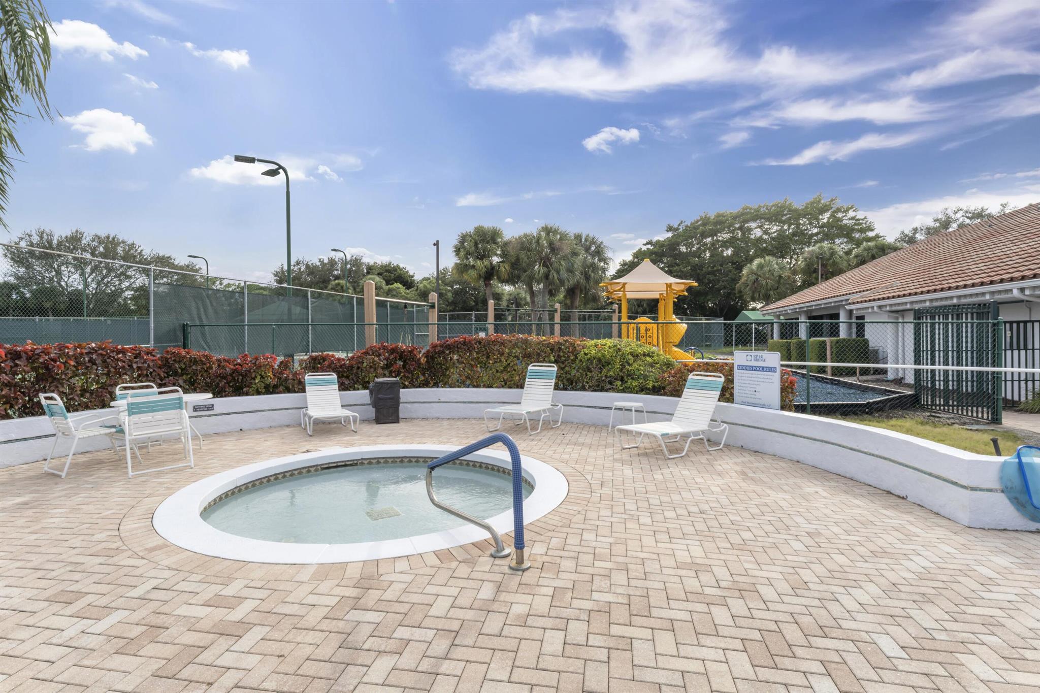 RIVER BRIDGE PAR 4A - Residential