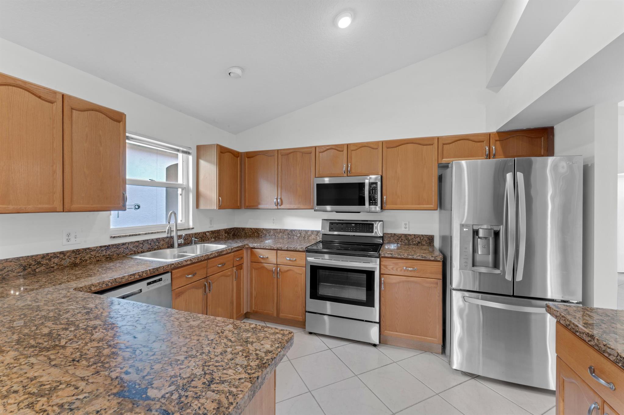 RIVER BRIDGE PAR 4A - Residential