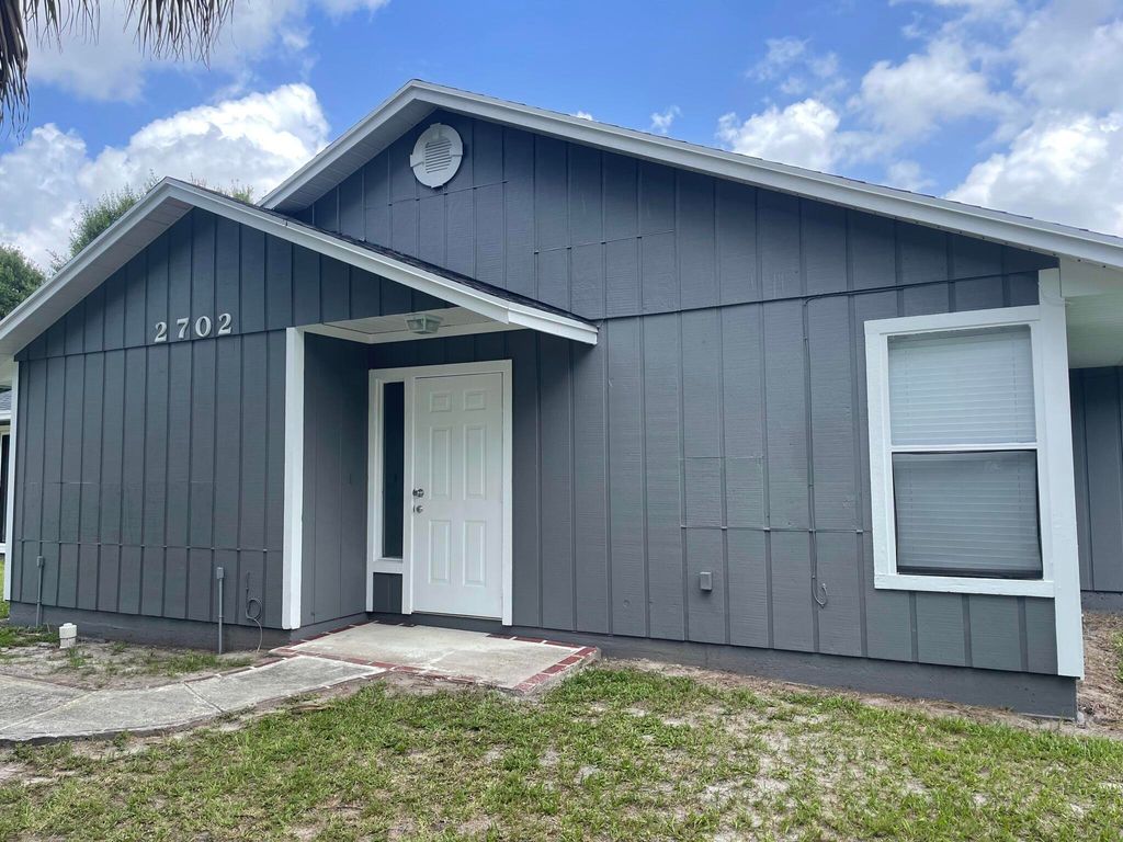 Photo of 2702 Rhode Island Avenue Ave, Fort Pierce, FL 34947 (MLS # R10808539)