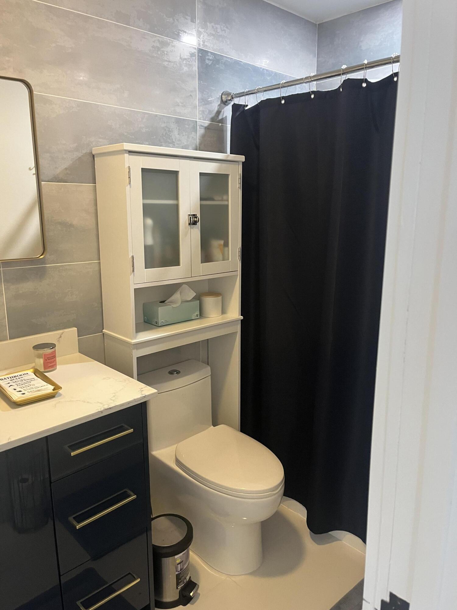 2701 NE 1st Street 209