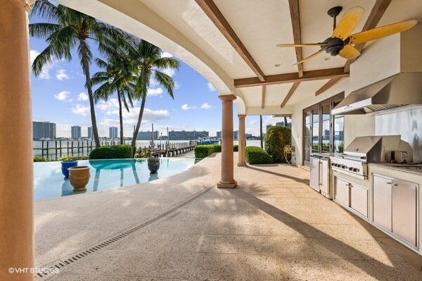 OLD PORT VILLAGE 4-A - Residential