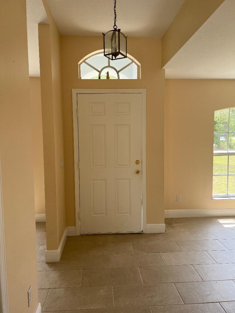PORT ST LUCIE SECTION 4 - Residential Lease