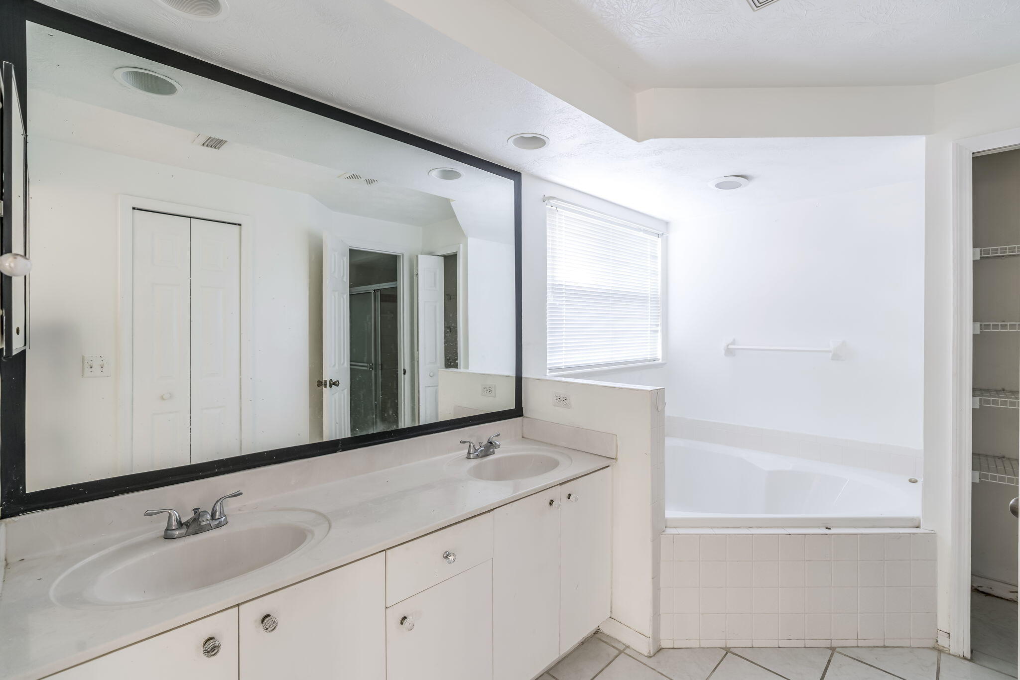 PORT ST LUCIE SECTION 4 - Residential