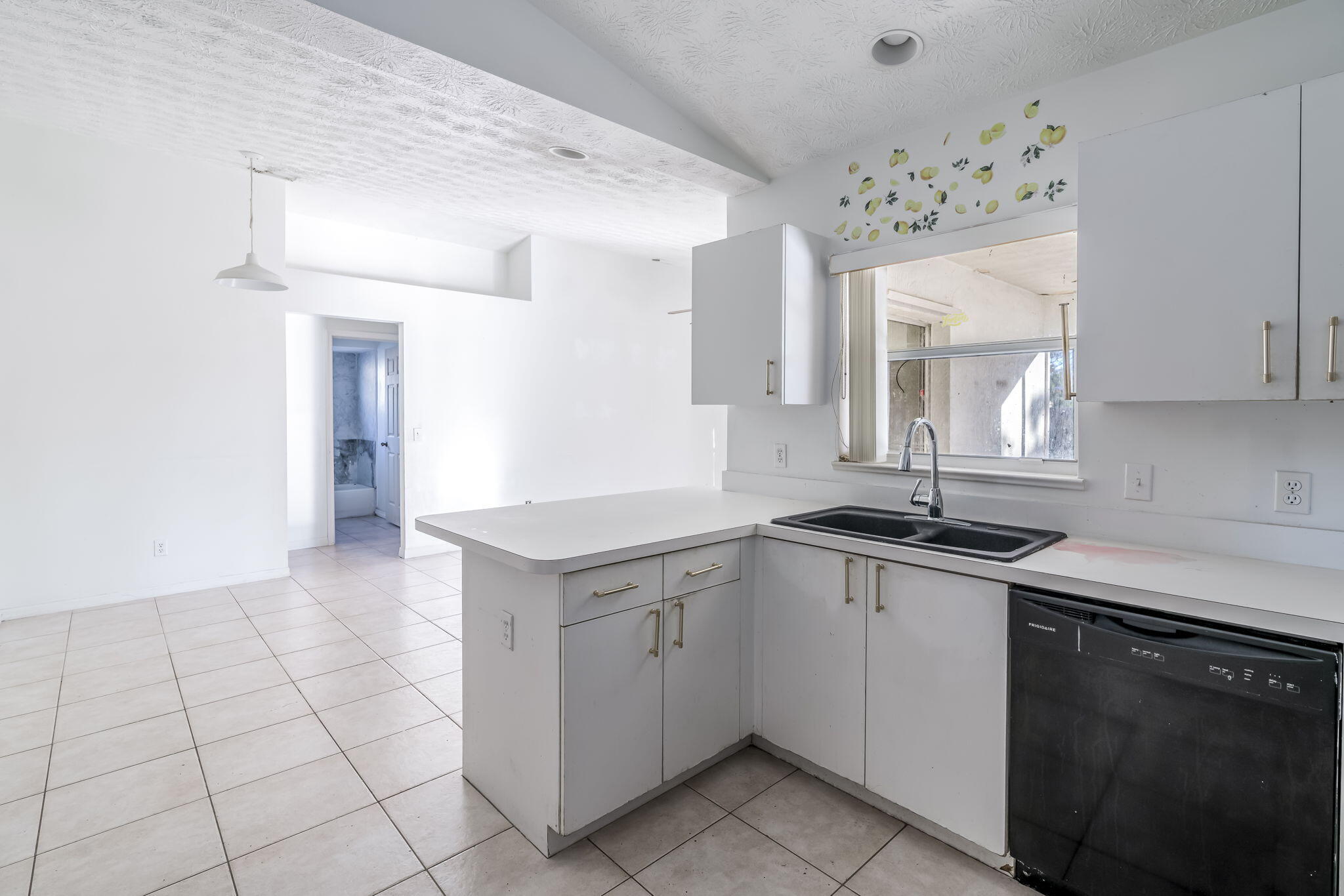 PORT ST LUCIE SECTION 4 - Residential