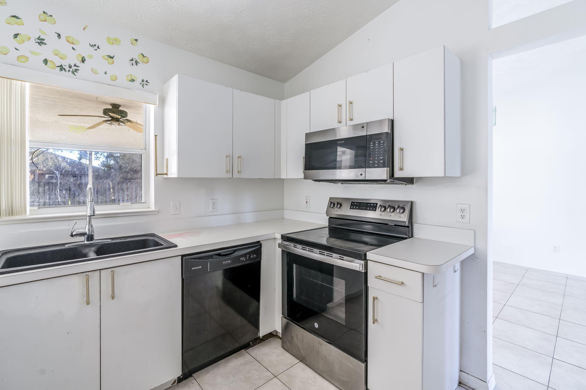 PORT ST LUCIE SECTION 4 - Residential