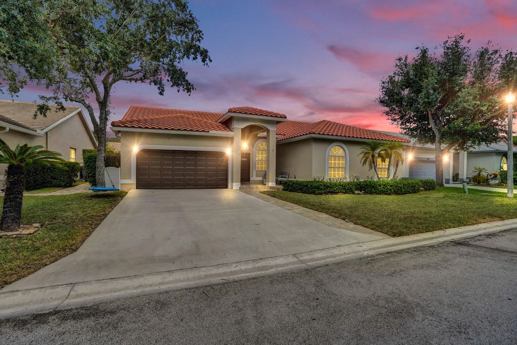 Photo of 5351 NW 57th Terrace, Coral Springs, FL 33067 (MLS # B26040330)