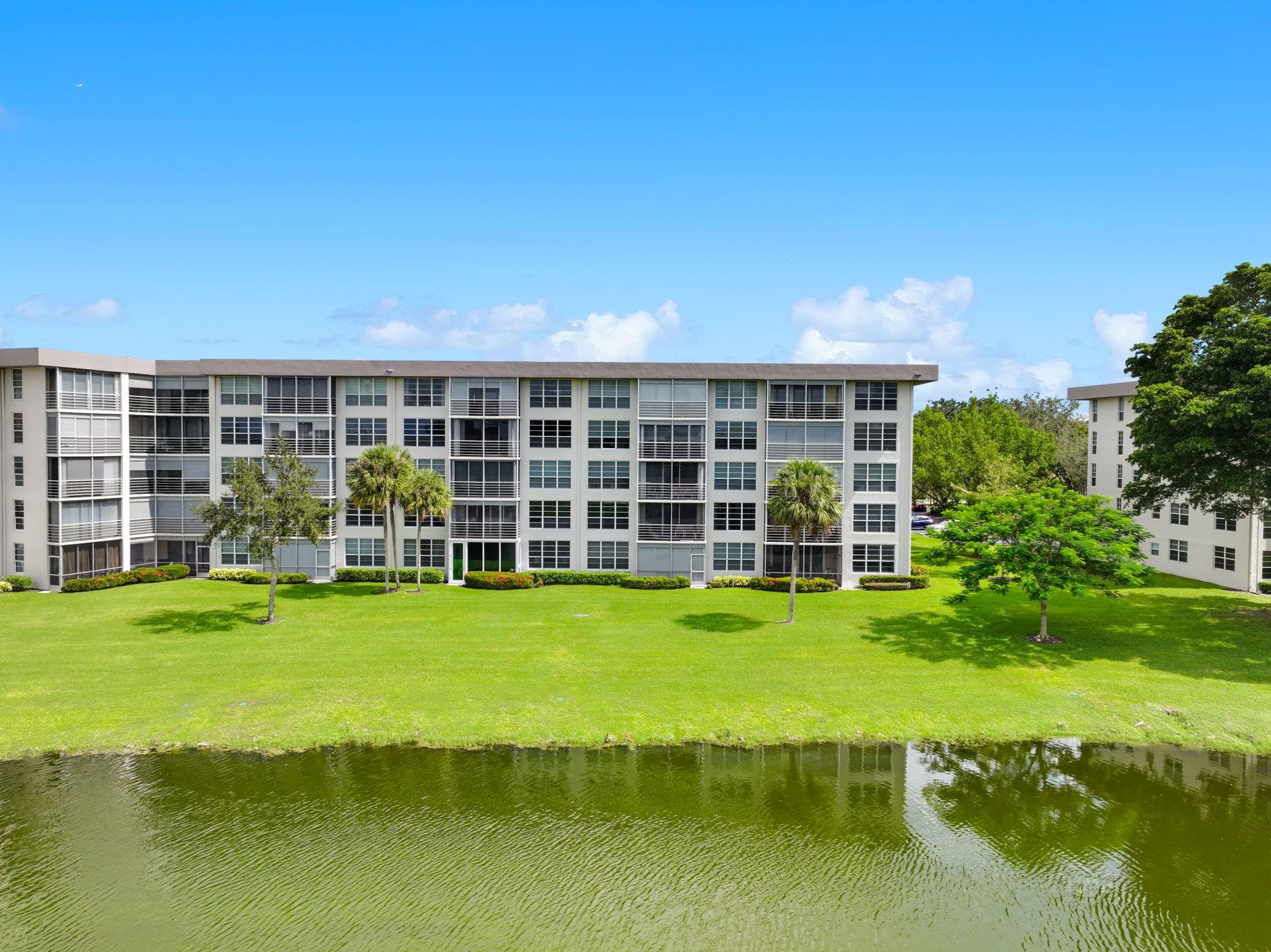 Palm Aire - Residential