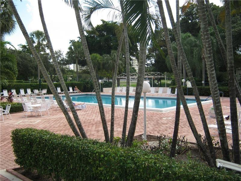 Palm Aire - Residential