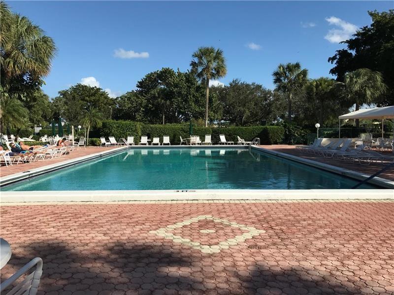 Palm Aire - Residential