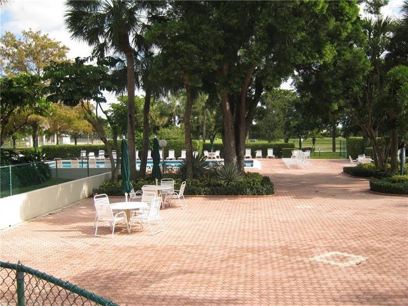 Palm Aire - Residential