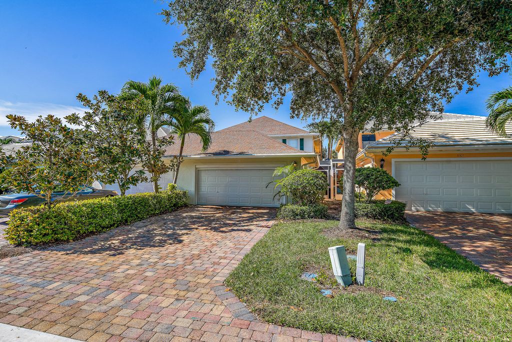 Photo of 116 Caravelle Drive, Jupiter, FL 33458 (MLS # B26017865)