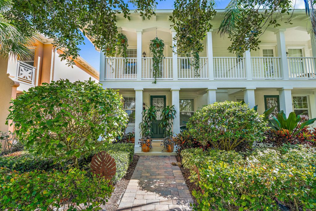 Photo of 116 Caravelle Drive, Jupiter, FL 33458 (MLS # B26017865)