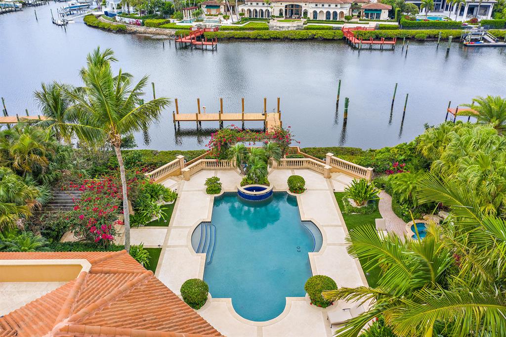 Admirals Cove - Residential