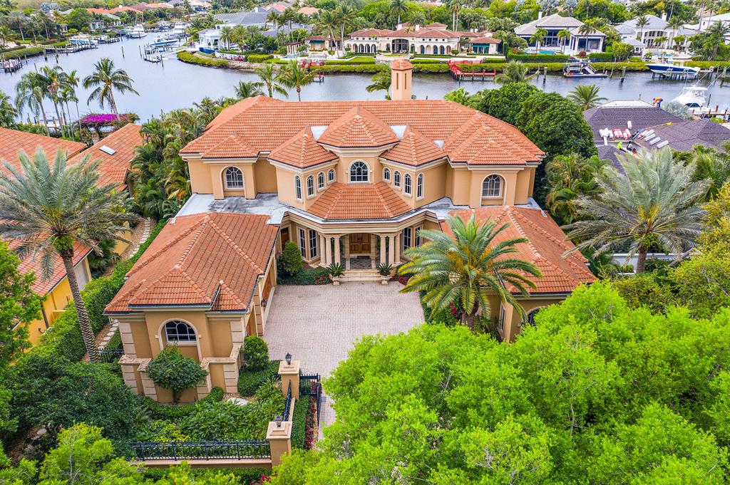 Admirals Cove - Residential