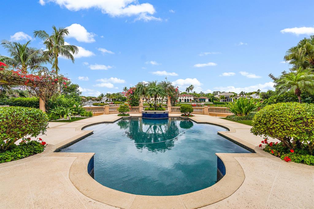 Admirals Cove - Residential