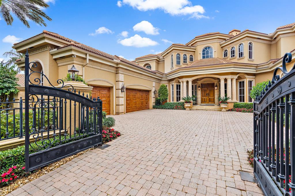 Admirals Cove - Residential