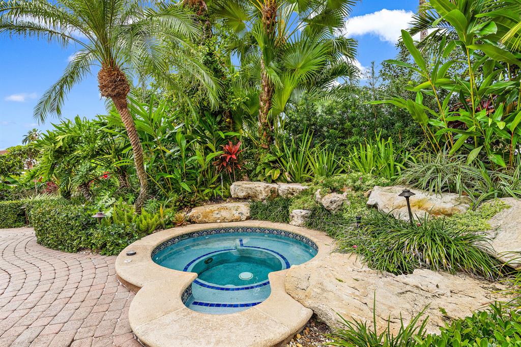 Admirals Cove - Residential