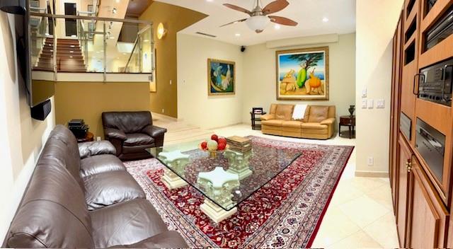 TOWERS OF QUAYSIDE - Residential