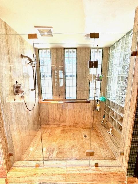 TOWERS OF QUAYSIDE - Residential