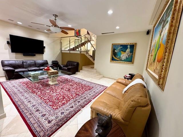 TOWERS OF QUAYSIDE - Residential