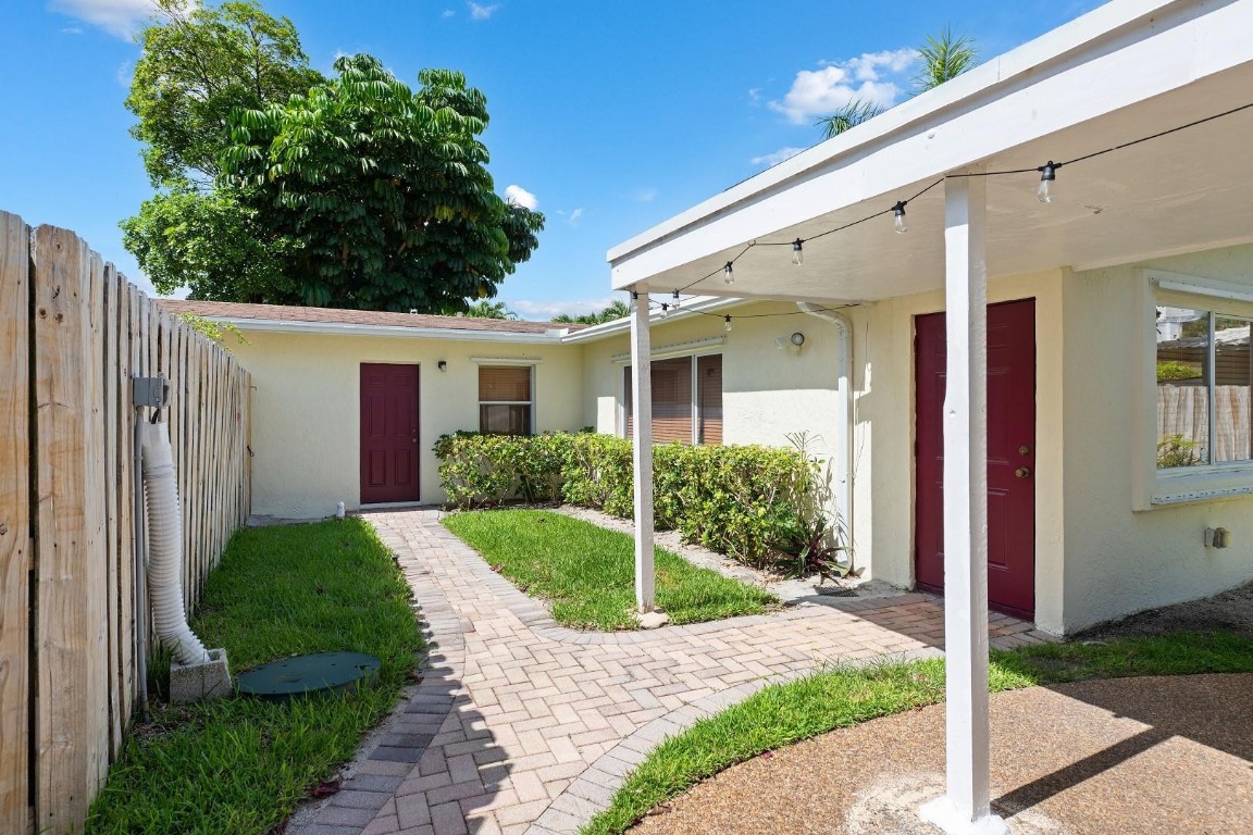 Dolphin Isles - Residential Income