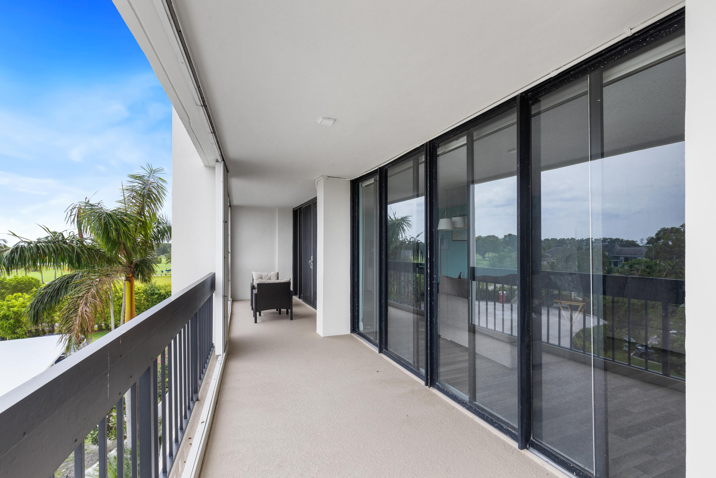 LANDS OF THE PRESIDENT CONDO 3 - Residential