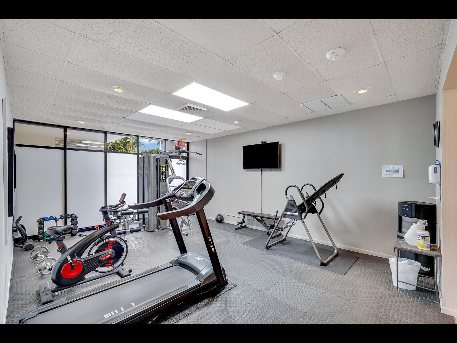 LANDS OF THE PRESIDENT CONDO 3 - Residential