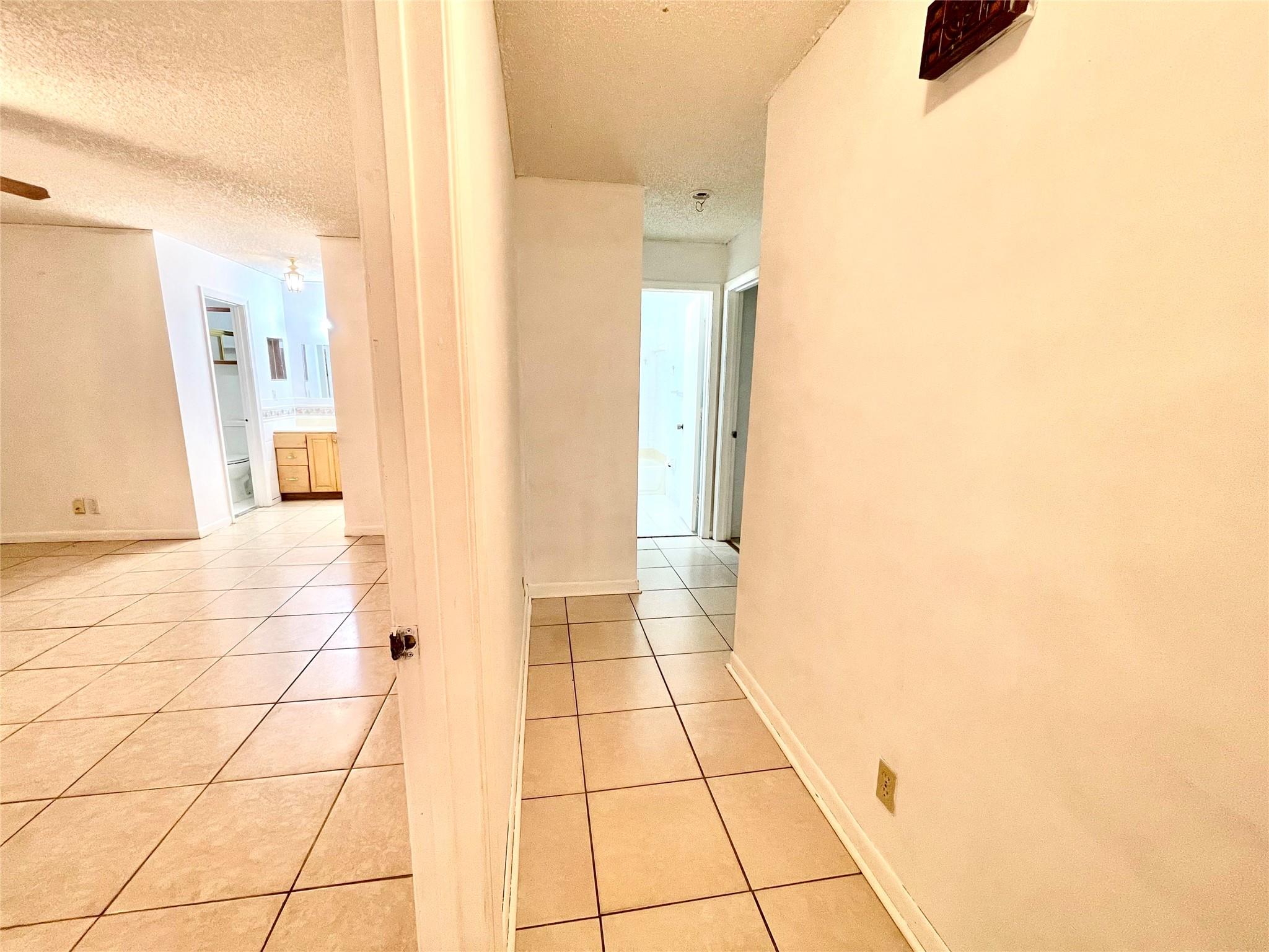 Springtree West - Residential Lease